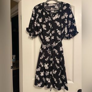 Loft Dress | Black with White Flowers | Size XL